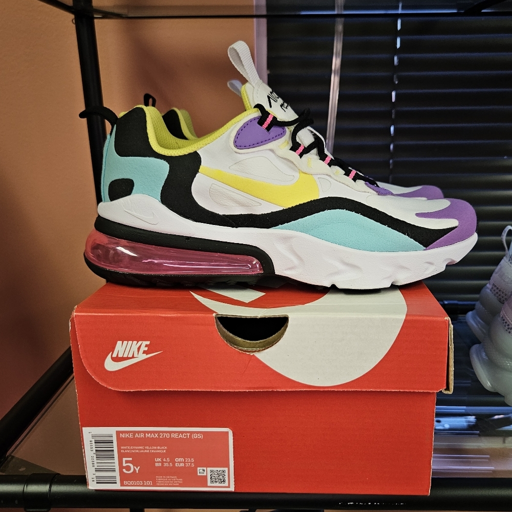 Nike Air Max 270 React Geometric Abstract - image 1